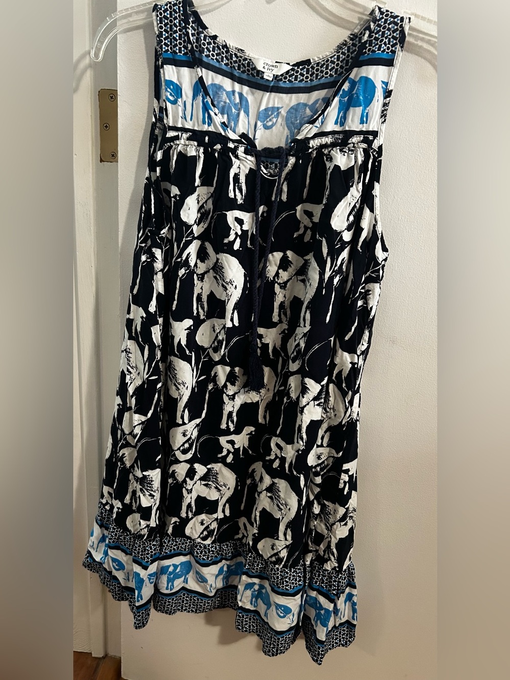 crown & ivy Blue and White Elephant Print Maxi Skirt